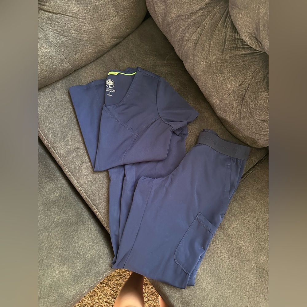 healing hands Navy Women's Scrub Set